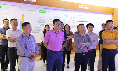 與東莞市城建局機(jī)關(guān)黨委組織進(jìn)行黨建交流